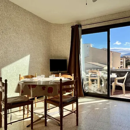 Avec - 4 Personnes Ar570-101 أرجيليه- سور- مير